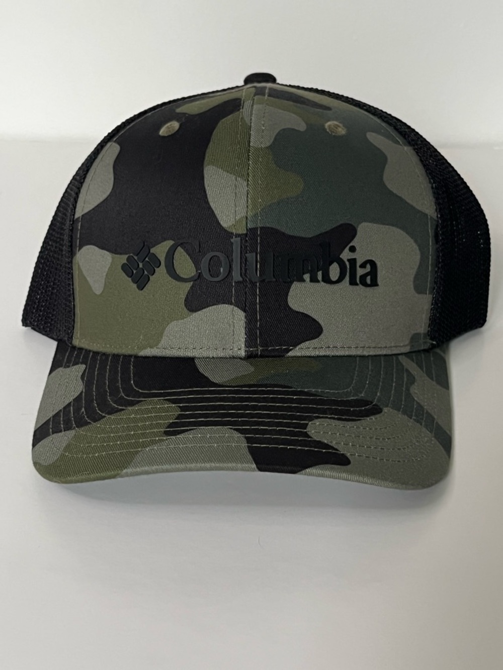 Columbia Green and Black Camo Mesh Cap